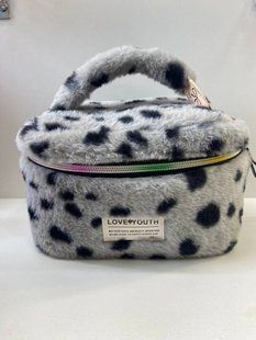 Косметичка 235 фото